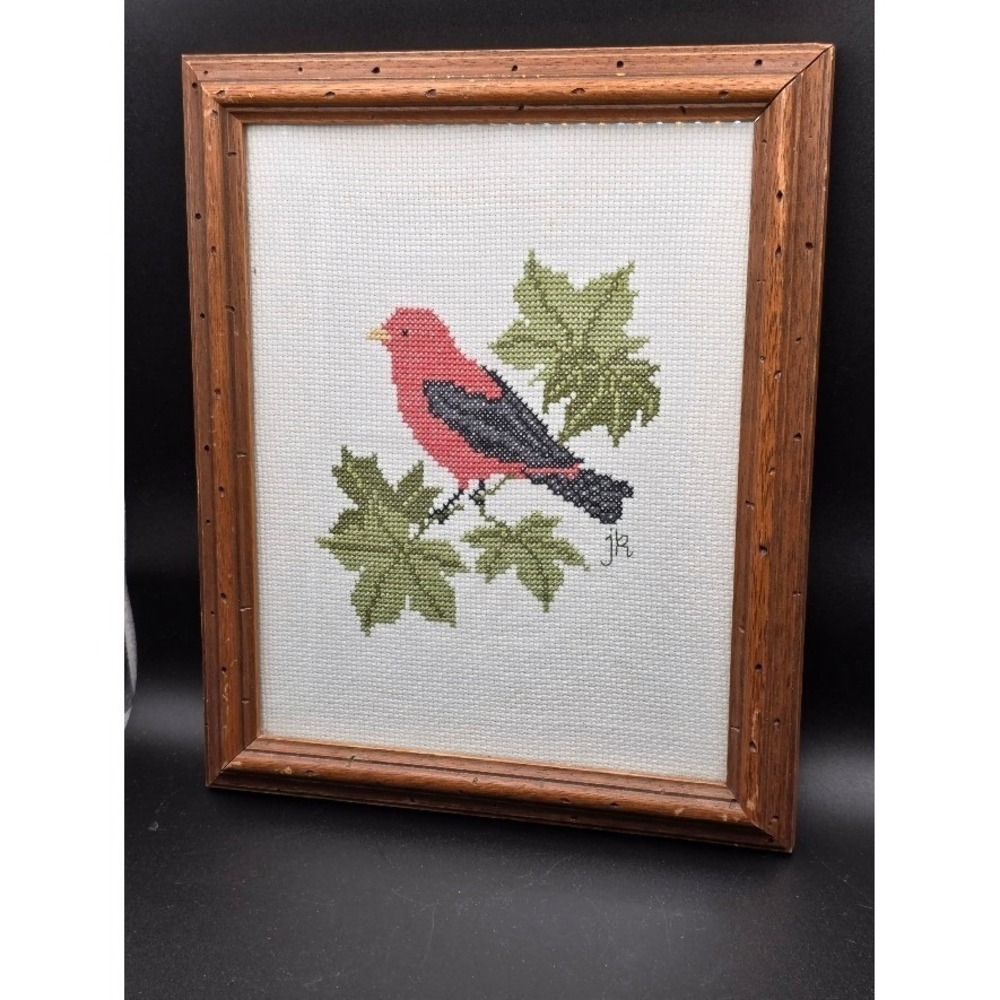 Handmade‎ Needlepoint Red Bird Framed Art Embroidery Rustic Home Decor 9"x12"